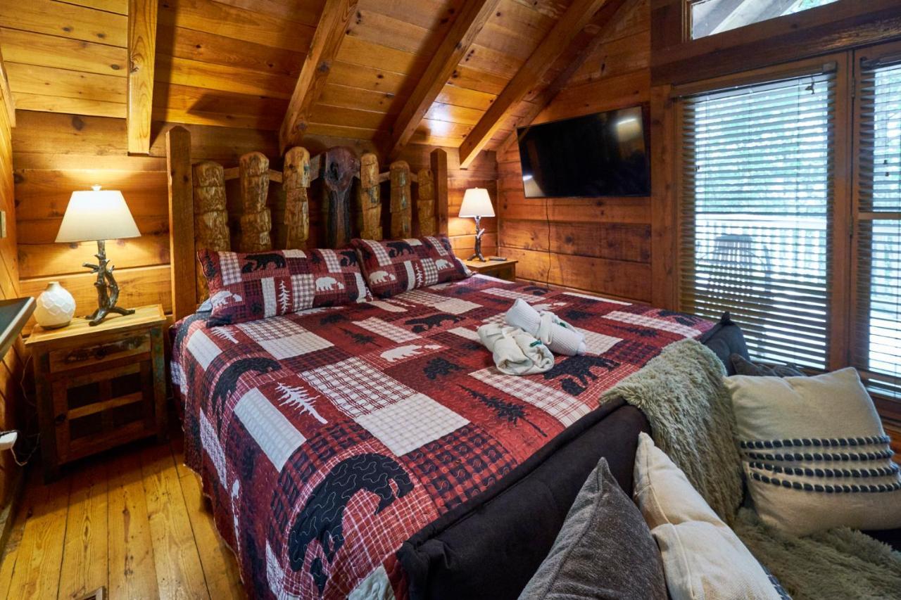 Gatlinburg Area Hottub Cabin - Ladyslipper Сивиървил Екстериор снимка